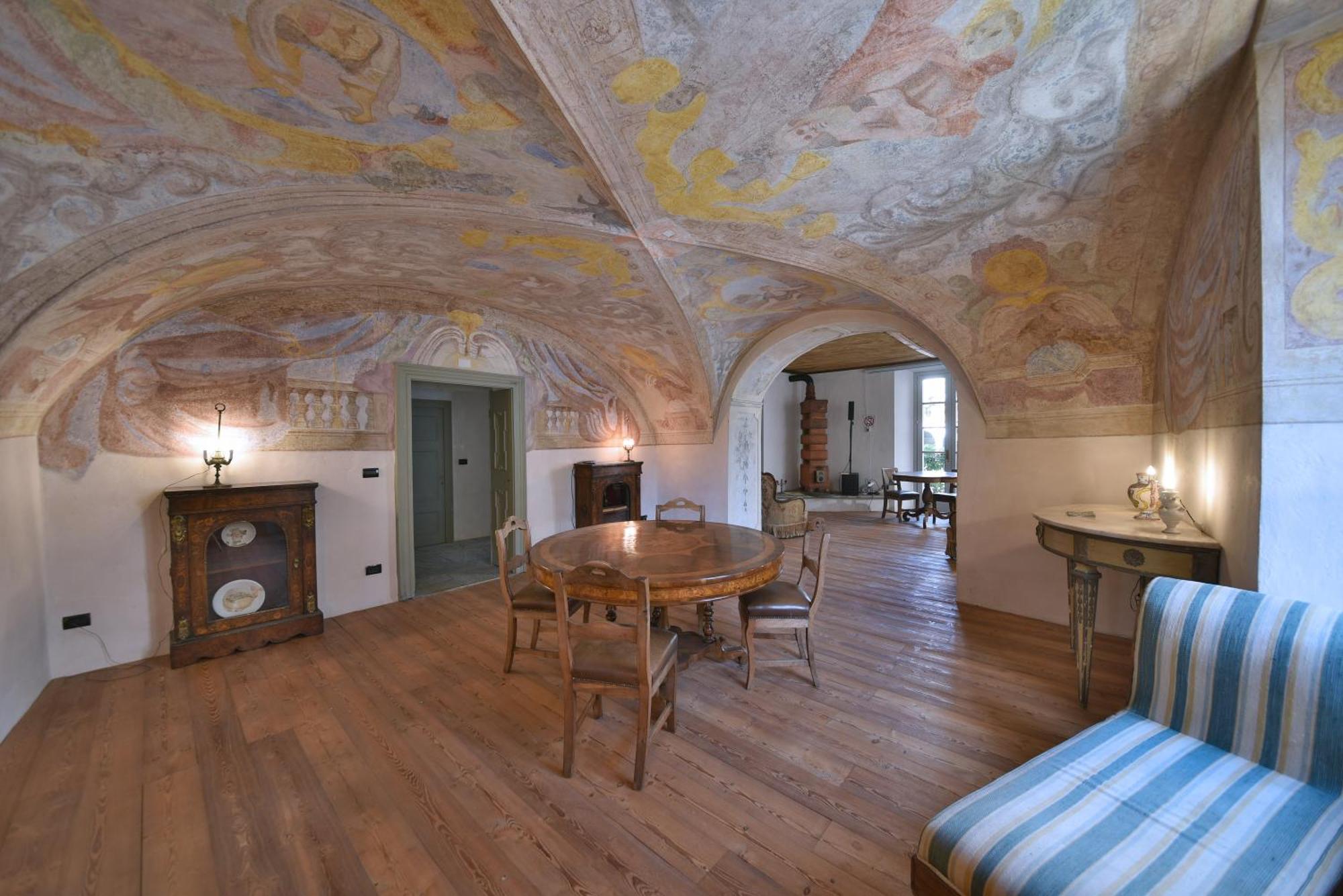 Piano Nobile Al Roseto Del Drago Villa San Bernardo  Eksteriør bilde