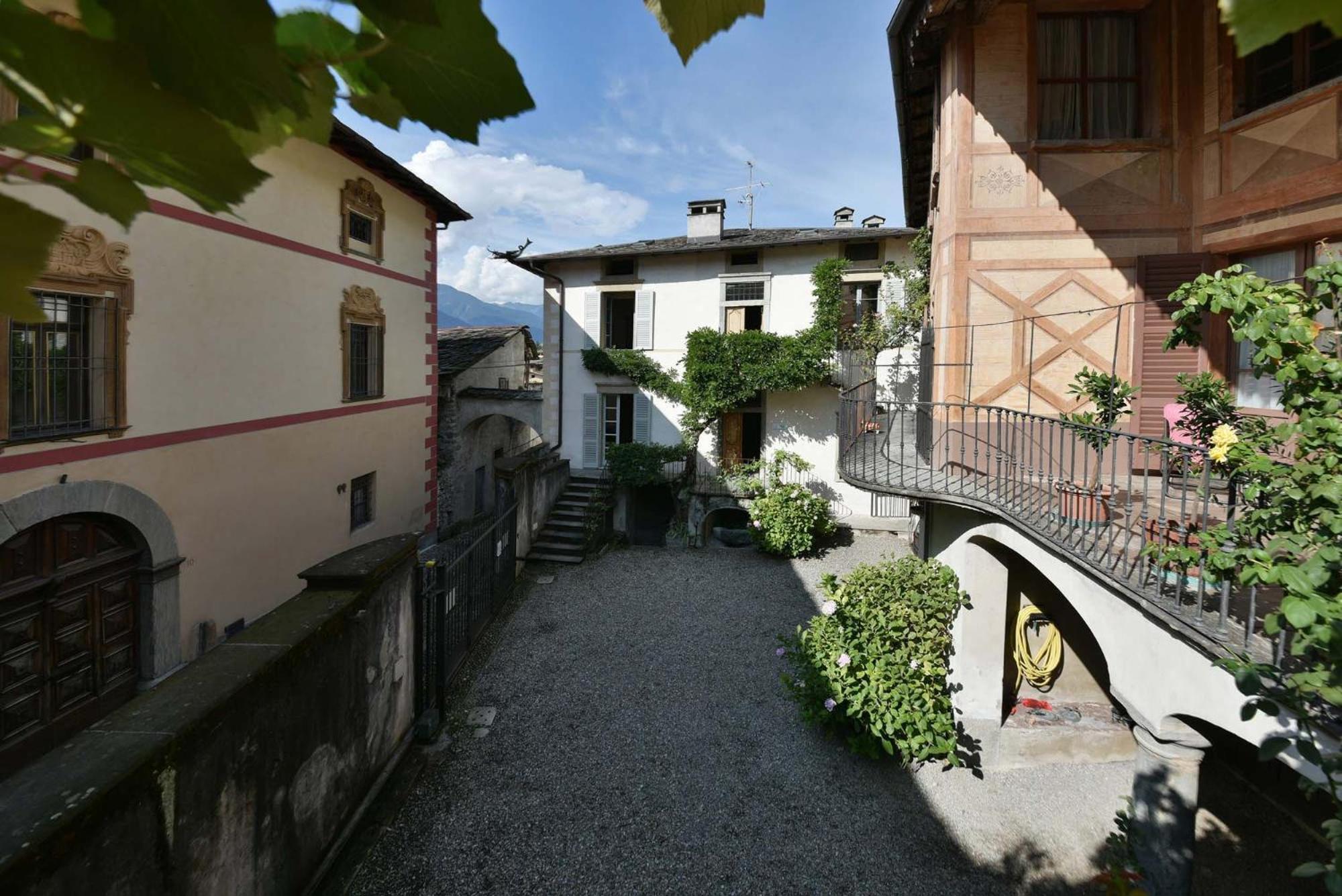Piano Nobile Al Roseto Del Drago Villa San Bernardo  Eksteriør bilde