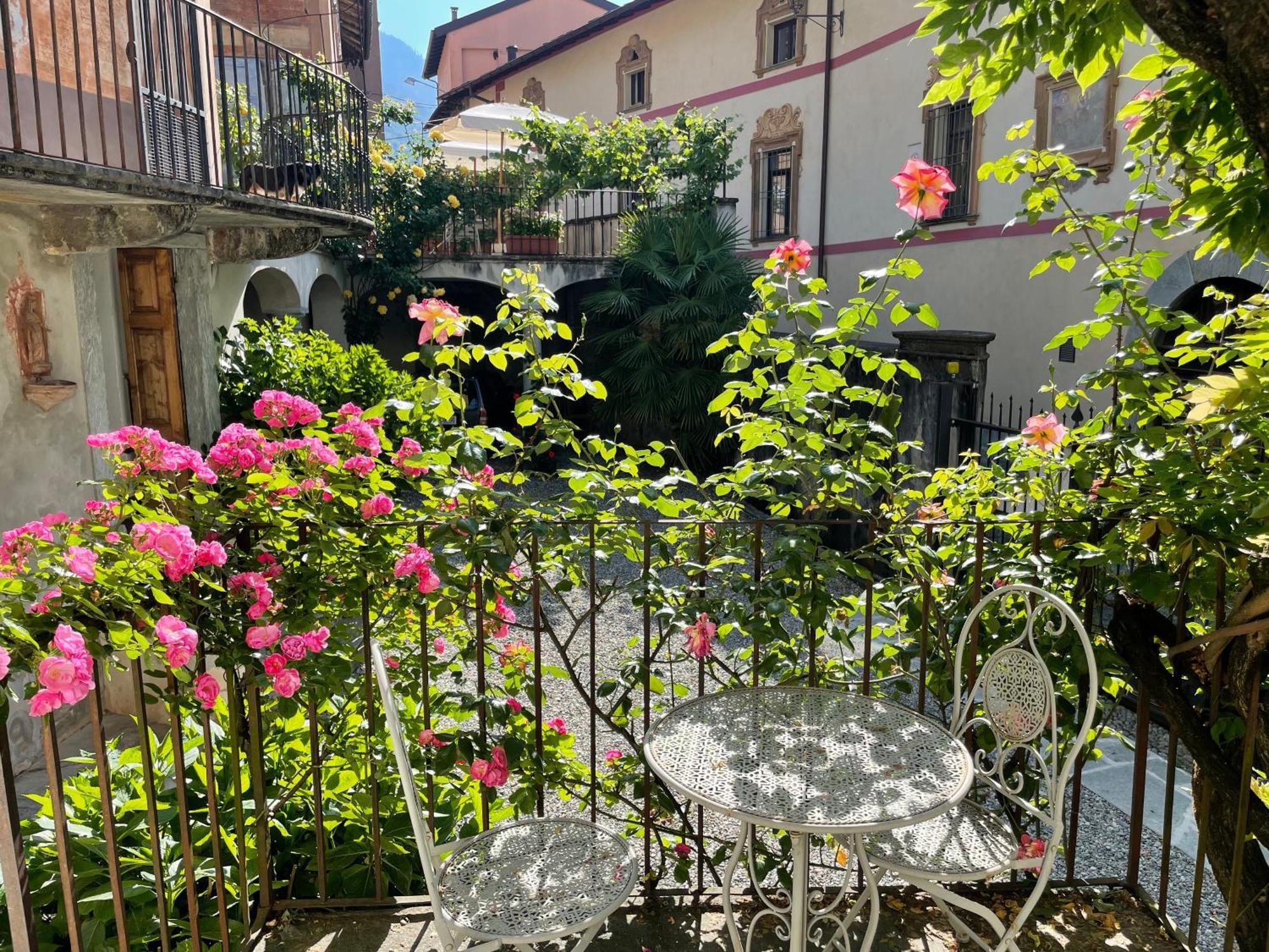 Piano Nobile Al Roseto Del Drago Villa San Bernardo  Eksteriør bilde
